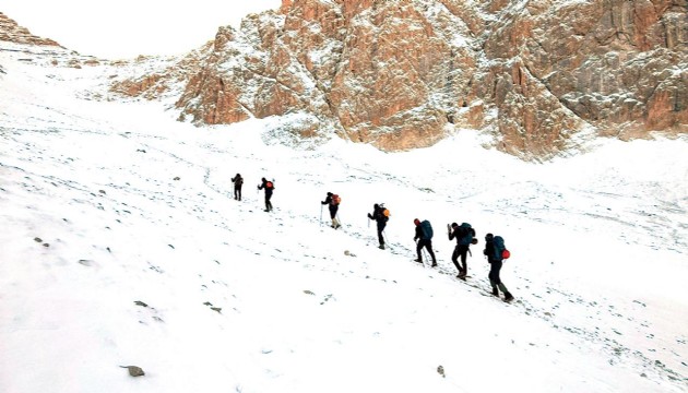 İtalya'da kaybolan 2 dağcının cesedine 5 gün sonra ulaşıldı